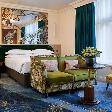 The Capital Hotel, Apartments & Townhouse London Exterior photo A suite at The Ivy Collection