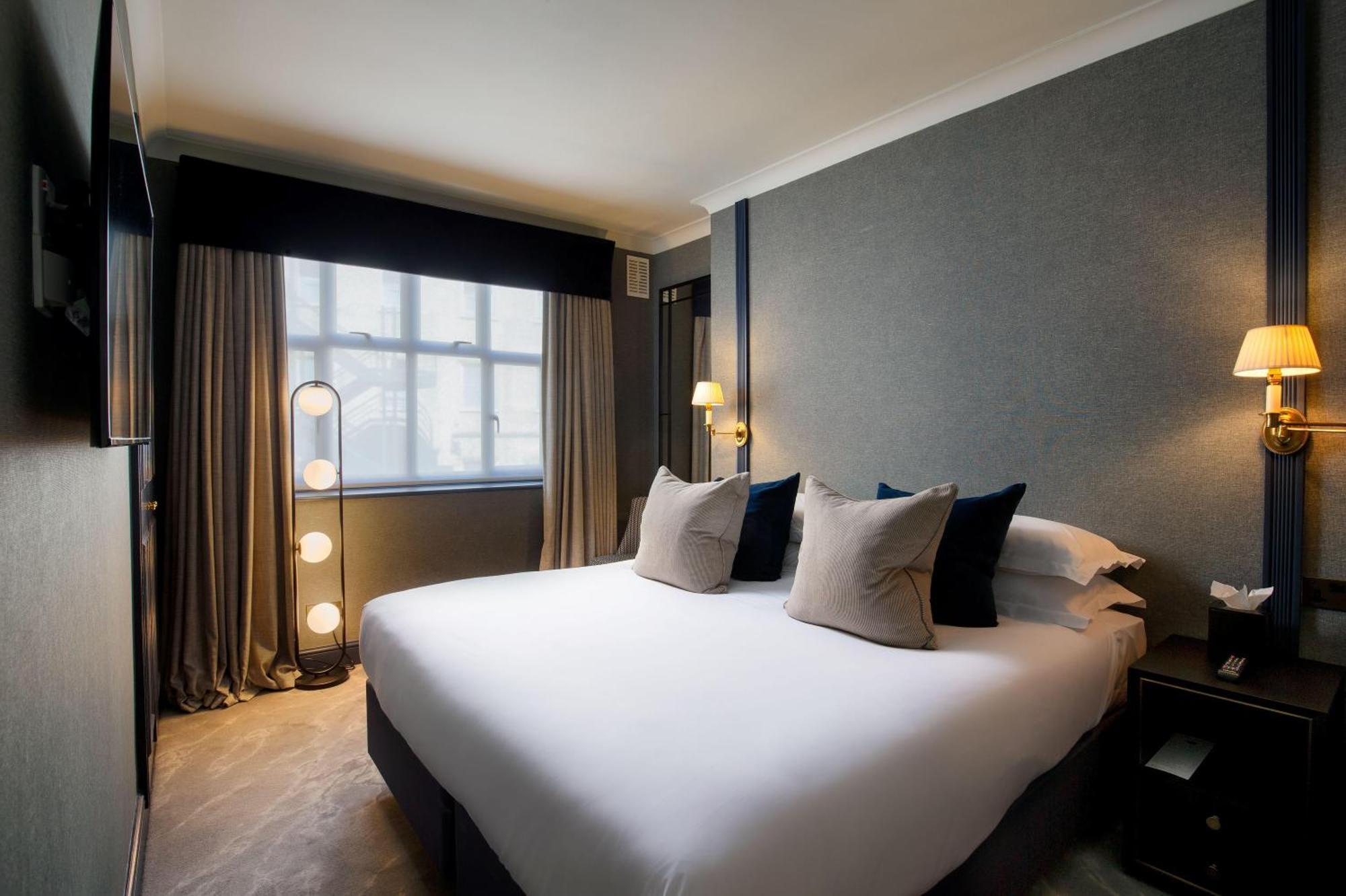 The Capital Hotel, Apartments & Townhouse London Exterior photo