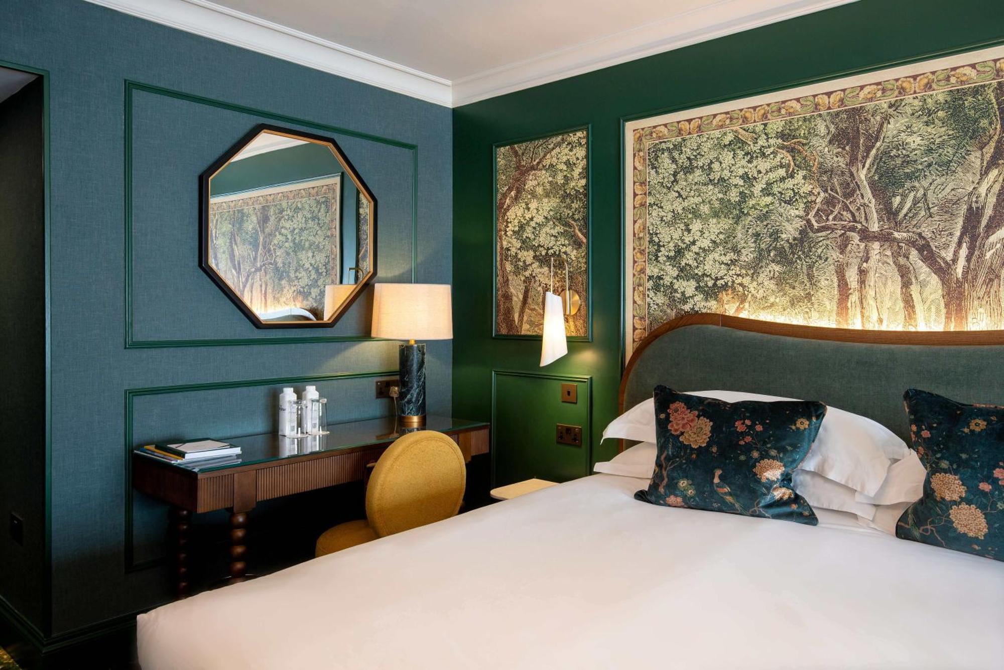 The Capital Hotel, Apartments & Townhouse London Exterior photo